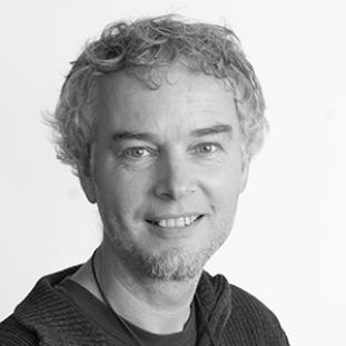 Dr. Kees van der Geest
